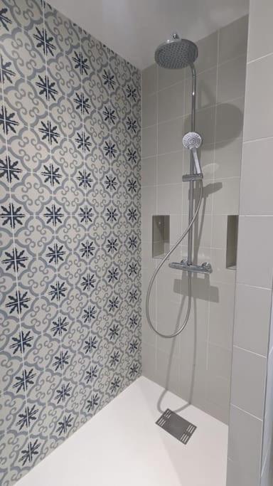 Cosy Olympe - 1Ch - Hyper Centre Quartier Des Halles По Екстериор снимка